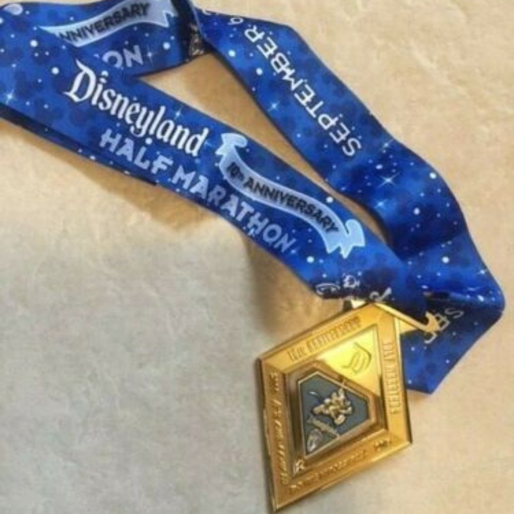 2015 runDisney Half Marathon 10th Anniversary
